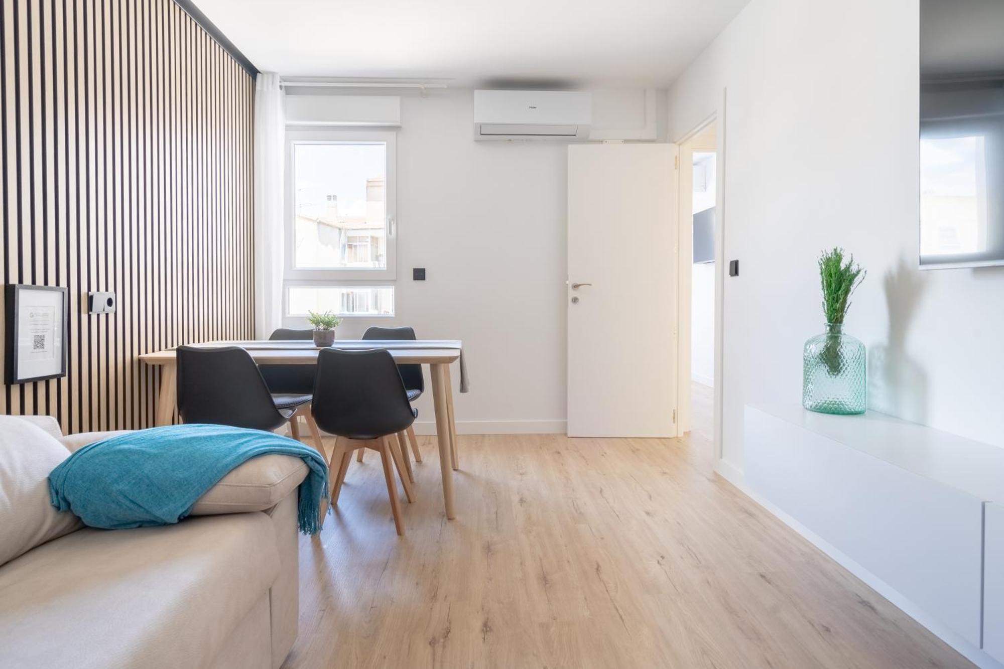 Apartamento Karnak En Zona Hospital - Universidad Αλμπαθέτε Εξωτερικό φωτογραφία